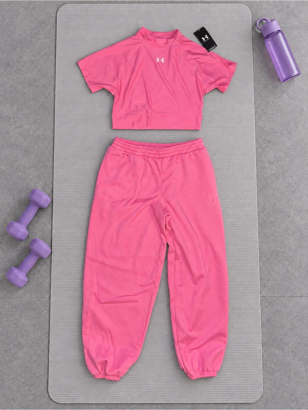 Under Armour Hot Pink Fleece Sweatpants & Crop Mock Top Set - Picture 2 of 7